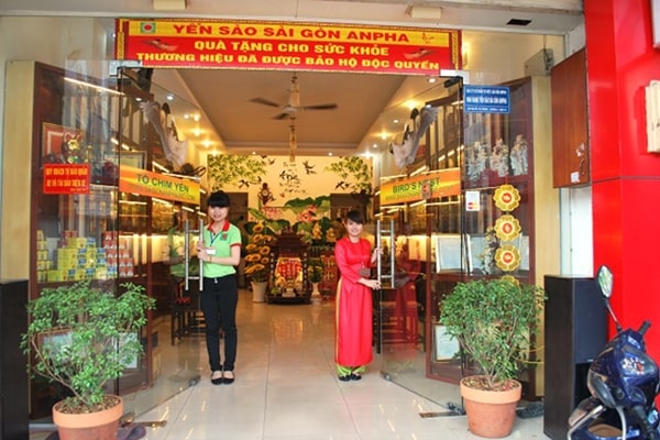 Yến Sào Sài Gòn Anpha có hệ thống showroom chuyên nghiệp